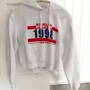 White vintage hoodie cropped